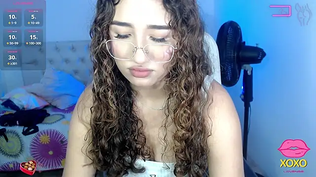 sasha 17  online show from September 2025 04:36:01 PM