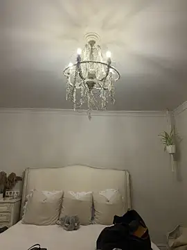 Remirosee online show from February 2026 06:05:01 PM