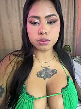 Michluxe 69 online show from April 2026 02:38:02 AM