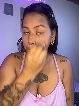 Michluxe 69 online show from November 2025 10:58:01 PM