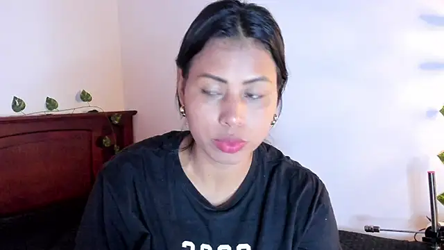 Michluxe 69 online show from September 2025 02:29:01 AM
