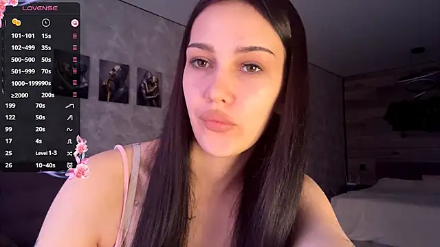 AuraJefcoat online show from May 2026 12:38:02 PM