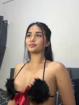 AngelHille online show from April 2026 05:47:01 PM
