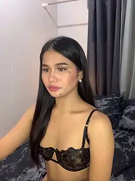 Snapshot of AngelHille chatting on September 2025 02:12:01 PM AngelHille online show from September 2025 02:12:01 PM