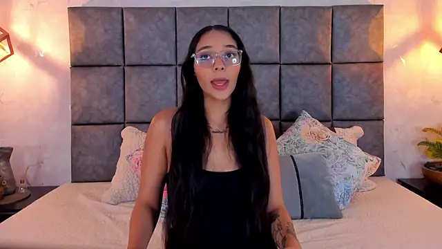Snapshot of Roseaurora chatting on June 2026 10:54:02 AM Roseaurora online show from June 2026 10:54:02 AM