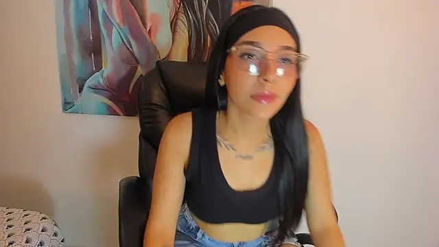 Snapshot of Roseaurora chatting on October 2025 12:59:02 PM Roseaurora online show from October 2025 12:59:02 PM