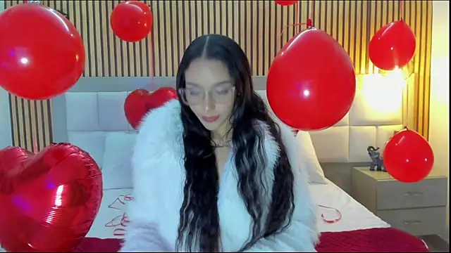 Roseaurora online show from February 2026 11:54:01 AM