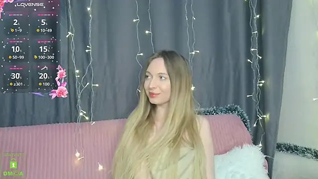 BabbbyFoxxx online show from January 2026 04:25:01 PM