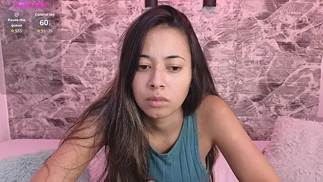 Danny Ninaa online show from October 2025 03:02:02 PM