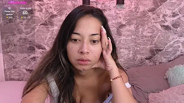 Danny Ninaa online show from October 2025 03:31:02 PM