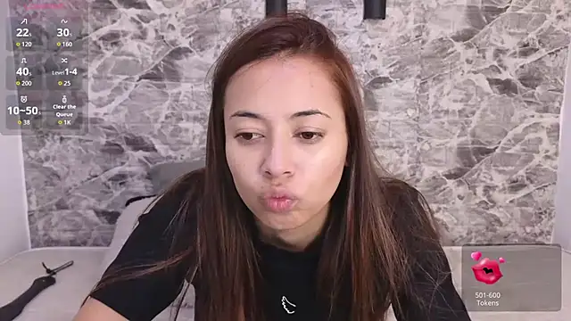 Danny Ninaa online show from November 2025 06:19:01 PM