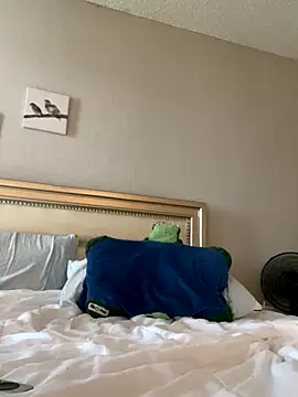 Prettygirl6070 online show from October 2025 03:42:01 PM