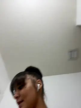 Prettygirl6070 online show from October 2025 04:14:01 AM