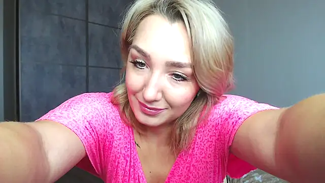 selenallen online show from September 2025 01:40:02 PM