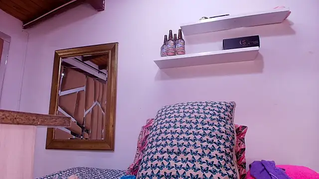 sweegirl69 online show from October 2025 11:55:02 AM