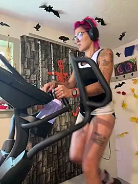 kinkycanner online show from October 2025 06:53:02 PM