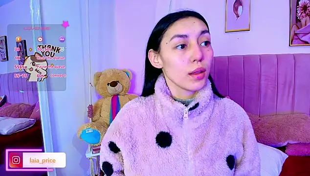 Laia and Damian online show from November 2025 12:27:02 PM