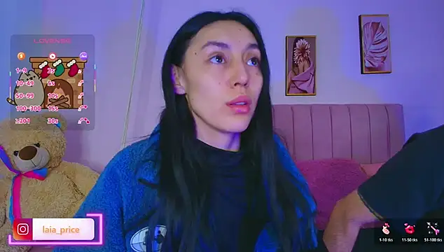 Laia and Damian online show from December 2025 12:04:02 PM