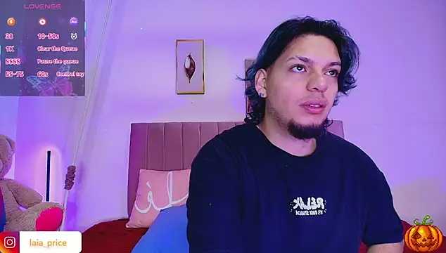 Laia and Damian online show from October 2025 12:04:02 PM