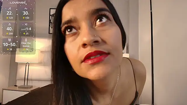 Snapshot of Valeria_Velez_ chatting on October 2025 11:33:02 AM Valeria Velez online show from October 2025 11:33:02 AM