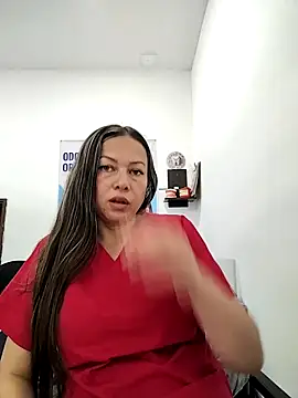 Snapshot of Madisson-04_ chatting on November 2025 08:34:01 PM Madisson-04 online show from November 2025 08:34:01 PM