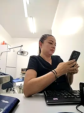 Madisson-04  online show from October 2025 06:51:01 PM