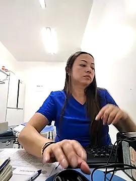 Snapshot of Madisson-04_ chatting on October 2025 07:58:01 PM Madisson-04 online show from October 2025 07:58:01 PM