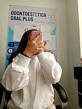 Madisson-04  online show from April 2026 03:41:01 PM