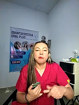 Snapshot of Madisson-04_ chatting on December 2025 06:51:01 PM Madisson-04 online show from December 2025 06:51:01 PM