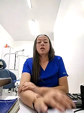 Snapshot of Madisson-04_ chatting on October 2025 07:23:01 PM Madisson-04 online show from October 2025 07:23:01 PM