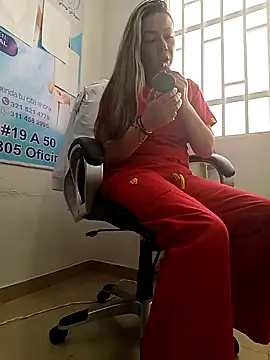 Madisson-04  online show from February 2026 02:40:01 PM