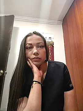 Madisson-04  online show from September 2025 09:15:02 PM