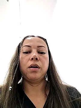 Snapshot of Madisson-04_ chatting on November 2025 07:18:02 PM Madisson-04 online show from November 2025 07:18:02 PM