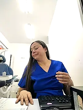 Madisson-04  online show from September 2025 07:53:01 PM