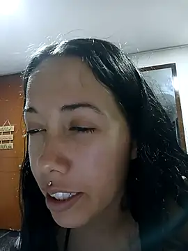 MiaForever1 online show from November 2025 02:17:01 AM