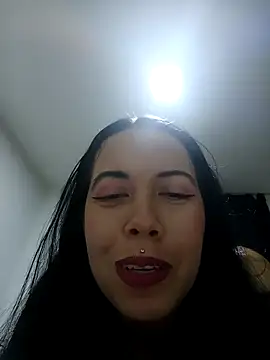 MiaForever1 online show from November 2025 11:52:01 PM