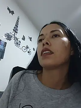 MiaForever1 online show from July 2026 11:34:02 PM