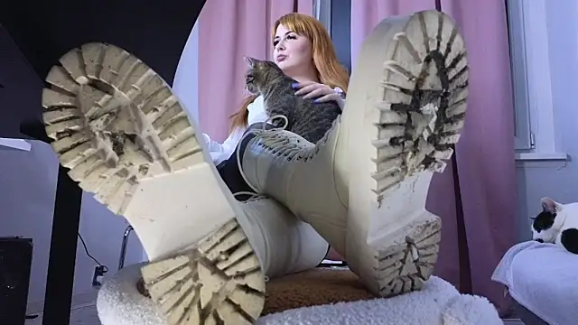 CruelSiren online show from February 2026 07:57:01 PM