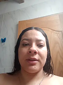 SophieCurves online show from November 2025 04:22:02 PM