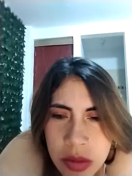 Snapshot of Camila_latina_0 chatting on September 2025 04:07:02 AM Camila latina 0 online show from September 2025 04:07:02 AM