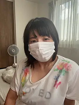 Snapshot of hanachan_001 chatting on October 2025 12:44:01 AM hanachan 001 online show from October 2025 12:44:01 AM