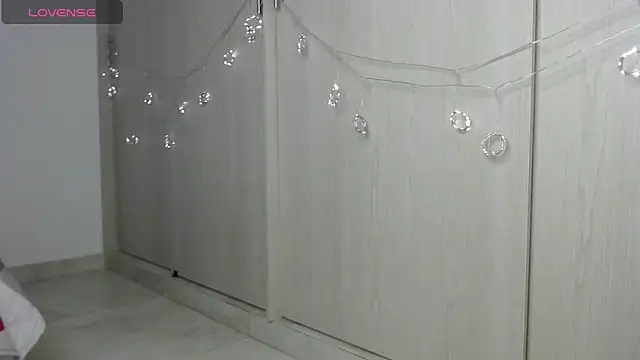 Kittyrose3 online show from October 2025 10:11:01 PM