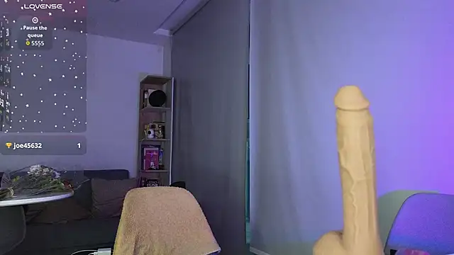 Snapshot of novafet chatting on October 2025 10:49:02 PM novafet online show from October 2025 10:49:02 PM