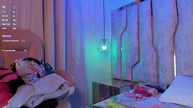 violet sm online show from September 2025 02:54:01 AM