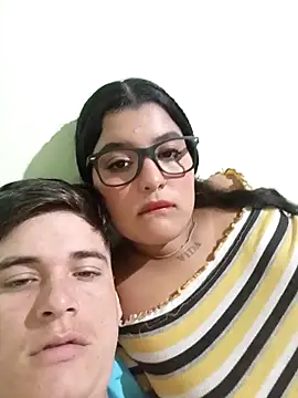 Snapshot of Cat_Hot_Party chatting on September 2025 09:00:01 PM Cat Hot Party online show from September 2025 09:00:01 PM