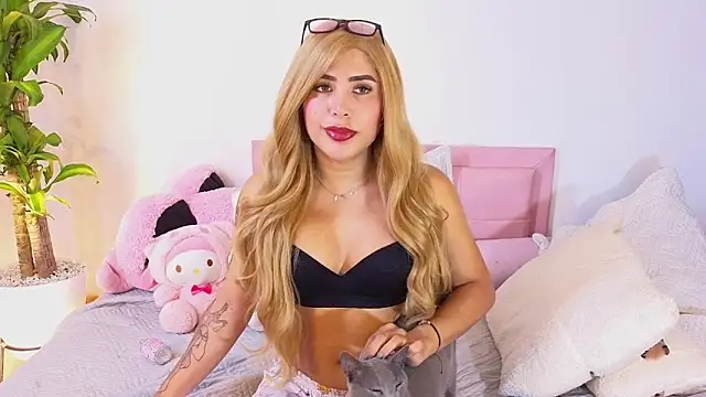 dahiana marin online show from March 2026 06:08:02 PM