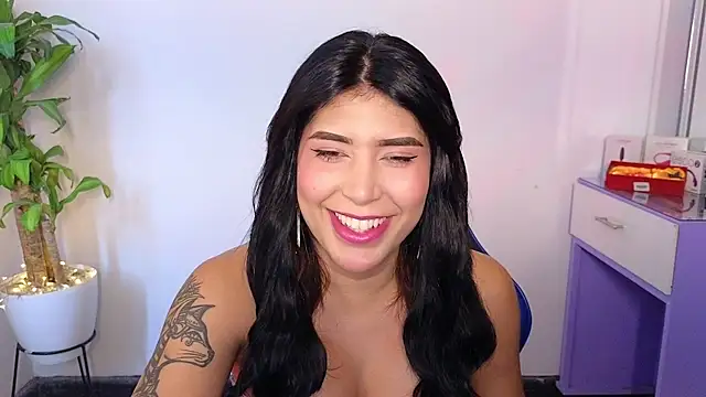 dahiana marin online show from May 2026 08:00:02 PM