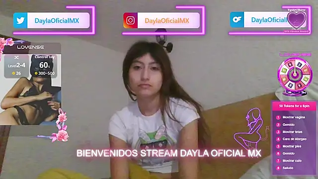 Clavelnegro online show from November 2025 11:25:02 AM