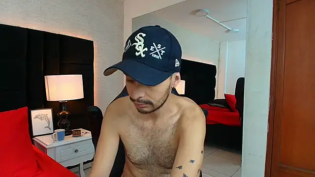 Snapshot of HairyDiamond_ chatting on September 2025 05:24:01 PM HairyDiamond online show from September 2025 05:24:01 PM