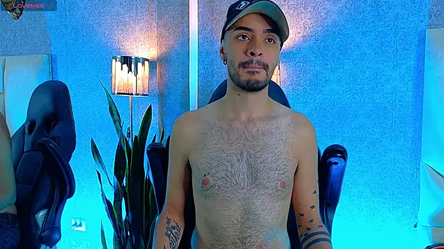Snapshot of HairyDiamond_ chatting on September 2025 08:15:02 PM HairyDiamond online show from September 2025 08:15:02 PM